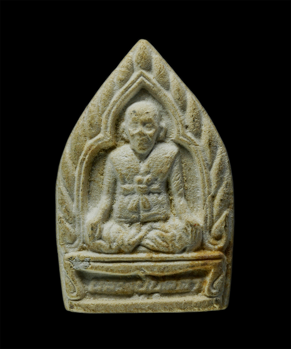 20Jan25 (77)p.jpg - พระผงรูปเหมือนหลวงปู่บุดดา ถาวโร วัดกลางชูศรีเจริญสุข จ.สิงห์บุรี พิธีเสาร์ 5 ปี2536 เนื้อผงพุทธคุณ ผงว่าน พระเก่าสวย มวลสารดี พิธีเข้มขัง น่าเก็บสะสม [..] | https://kamulet.in.th